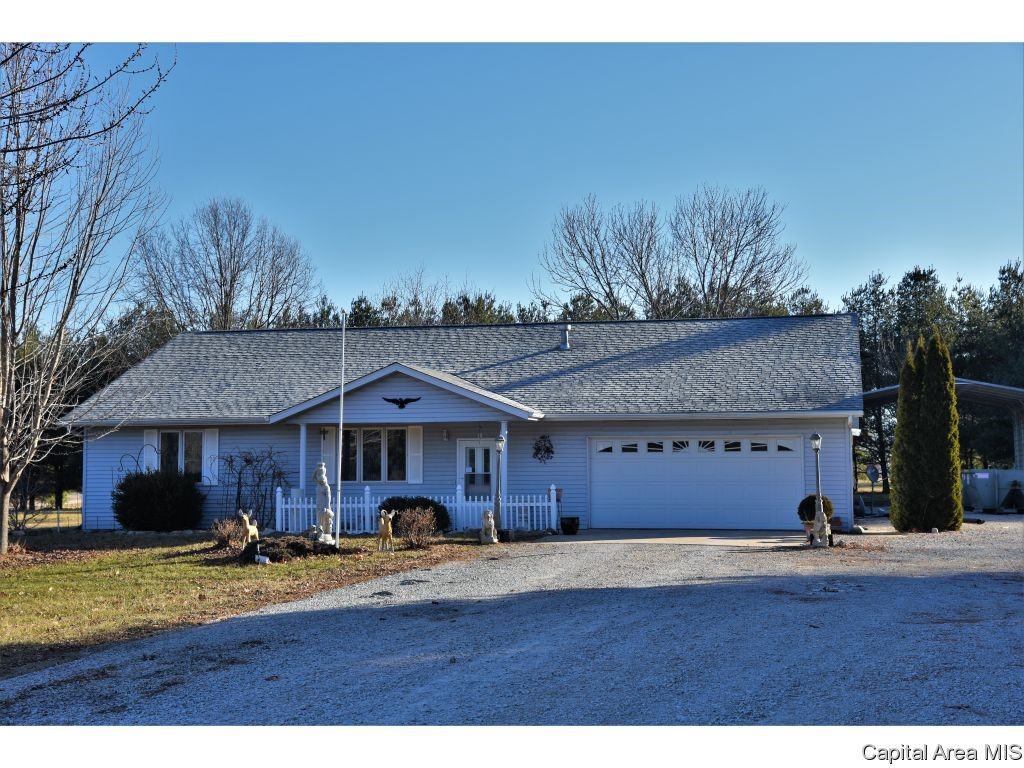 3366 Winch Road Springfield, IL 62707 - Photo 1 of 36