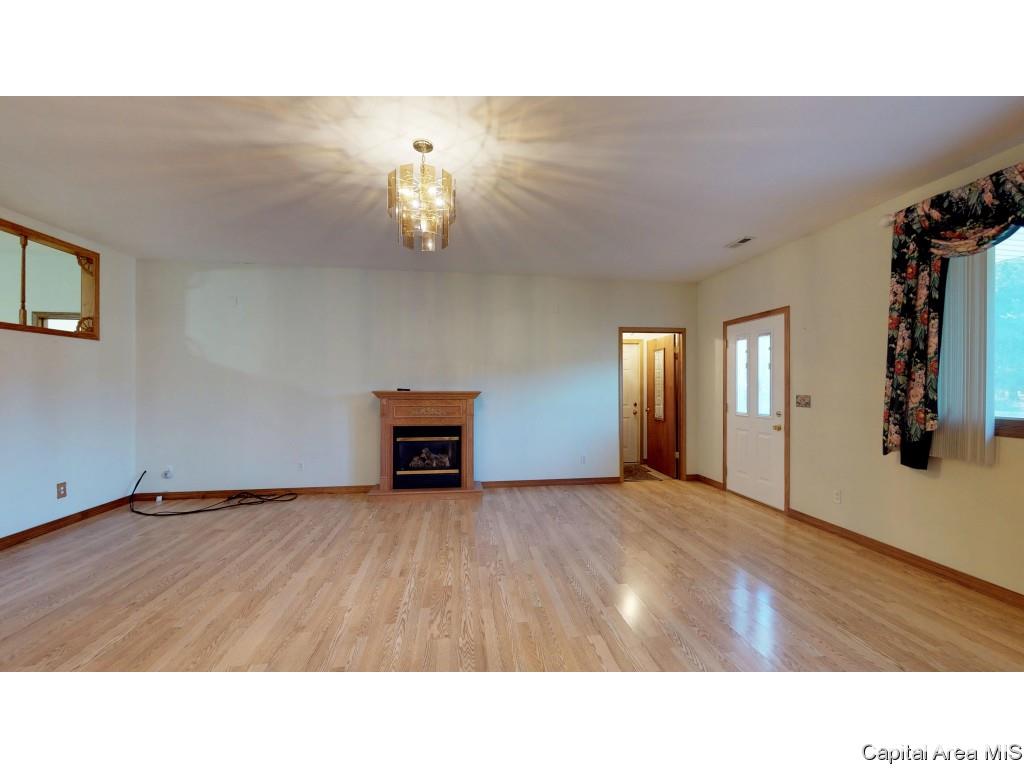 3366 Winch Road Springfield, IL 62707 - Photo 6 of 36