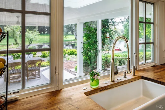 $4,200,000 | Undisclosed Address, Penngrove, CA 94951