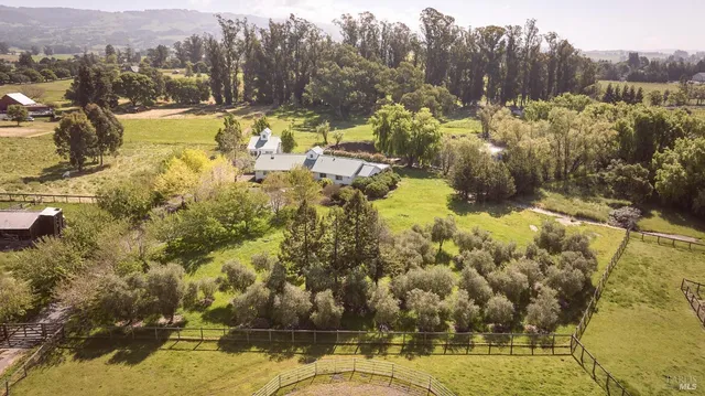 $4,200,000 | Undisclosed Address, Penngrove, CA 94951