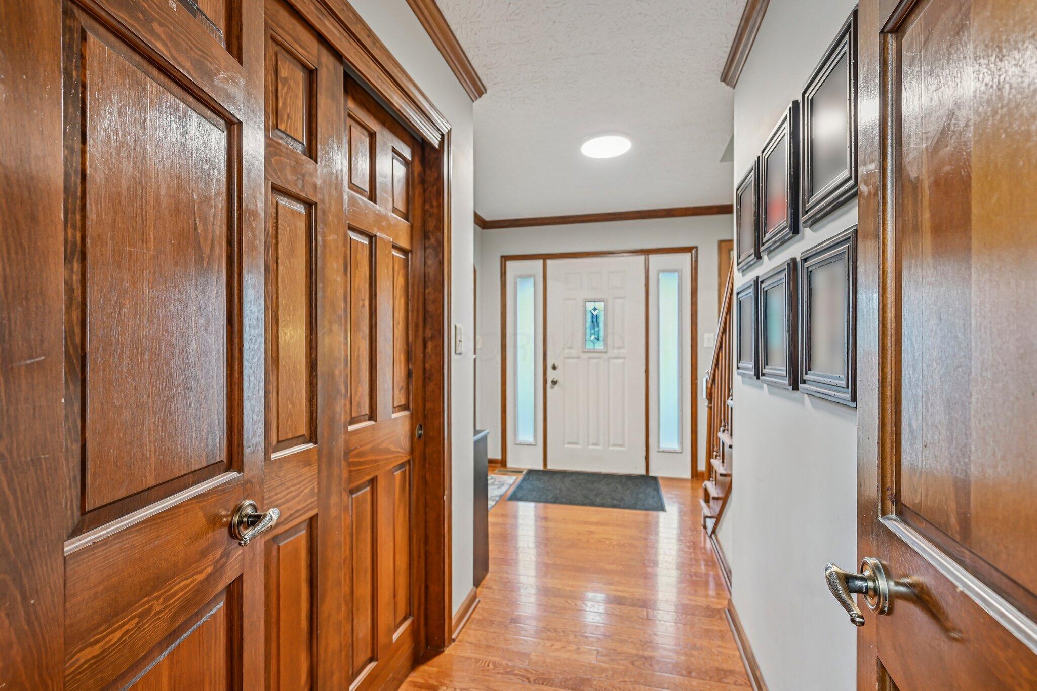 12324 Raintree Avenue Pickerington, OH 43147 - Photo 4 of 55 Entry