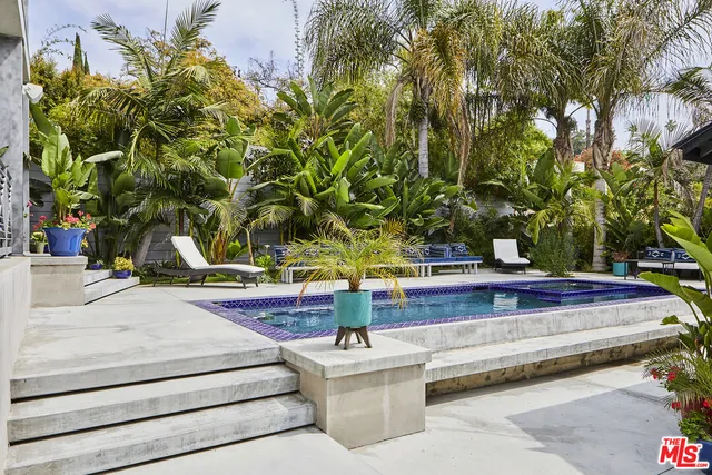 $15,995 | 1724 North Sierra Bonita Avenue, Los Angeles, CA 90046