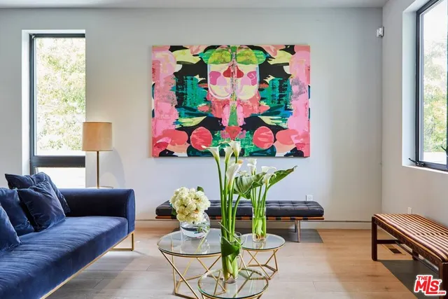 $15,995 | 1724 North Sierra Bonita Avenue, Los Angeles, CA 90046