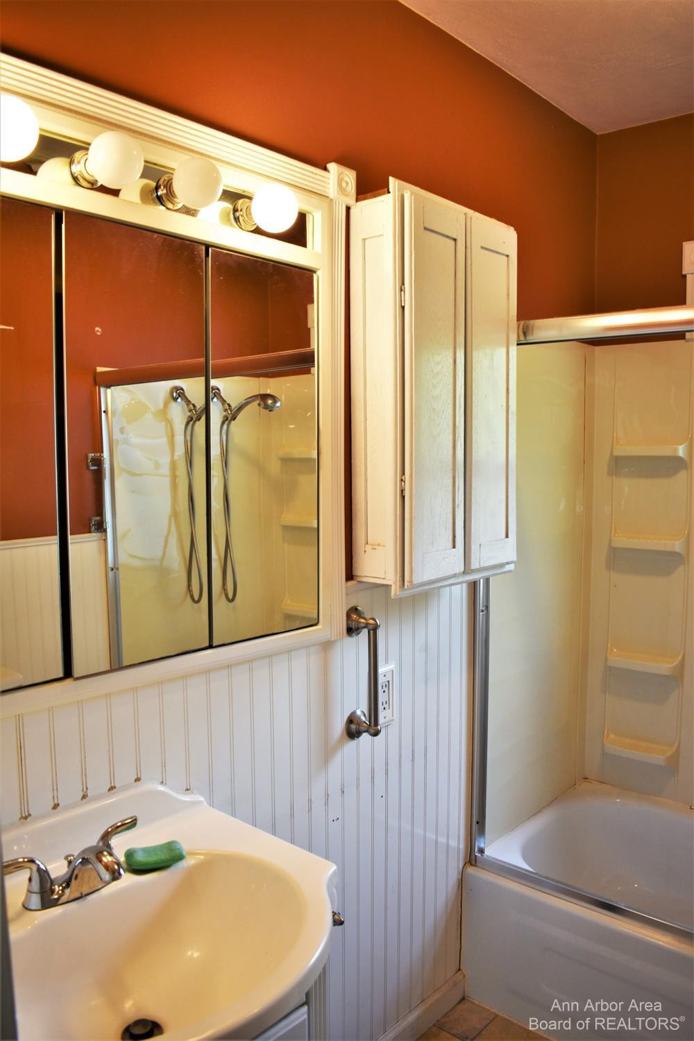 6939 North Custer Road Monroe, MI 48162 - Photo 20 of 35 Photo 20