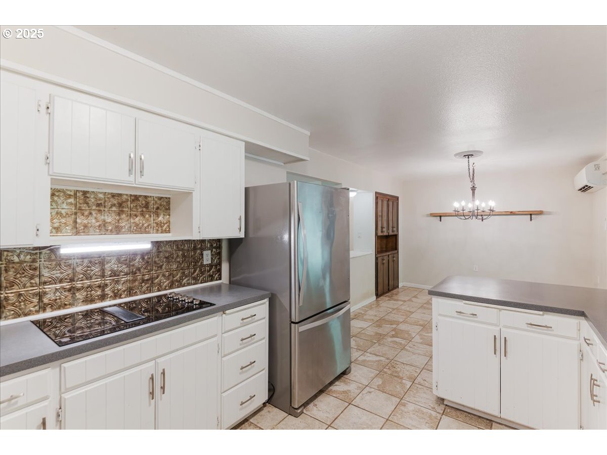 5713 Lewis River Road Ariel, WA 98603 - Photo 17 of 47 Kitchen