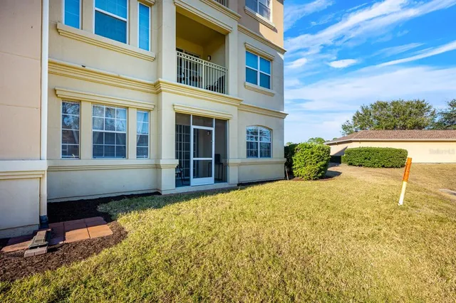 $245,000 | 102 Terrace Ridge Circle, Unit 102, Davenport, FL 33896