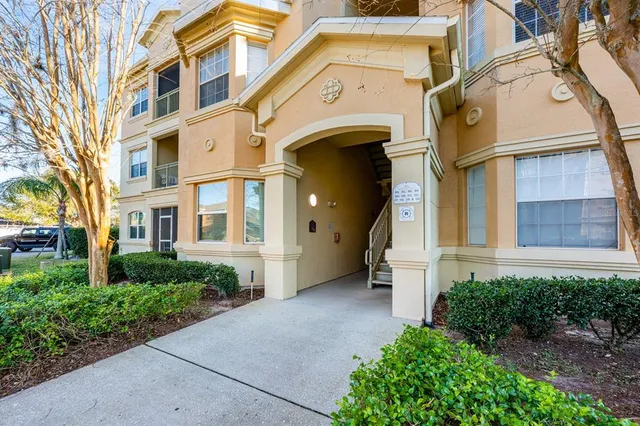 $245,000 | 102 Terrace Ridge Circle, Unit 102, Davenport, FL 33896