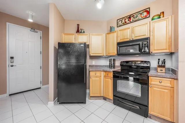 $245,000 | 102 Terrace Ridge Circle, Unit 102, Davenport, FL 33896