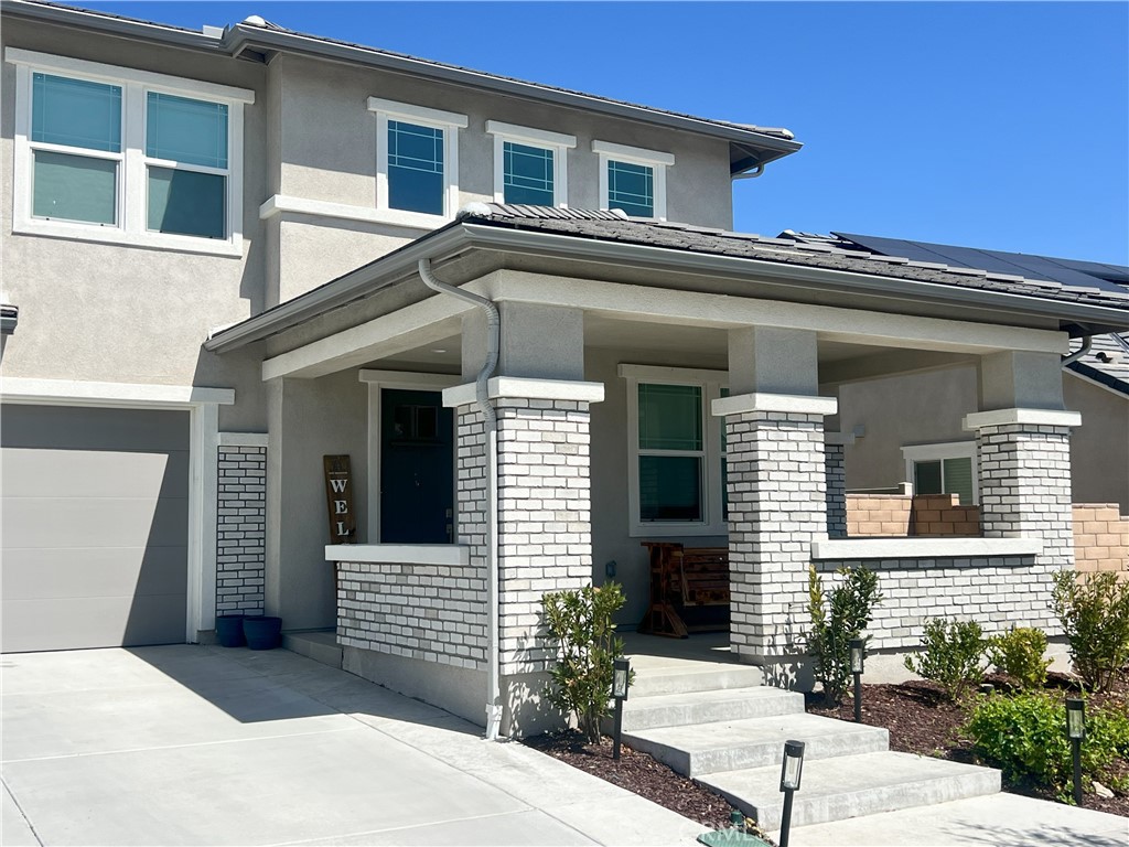 39526 Verbena Way Temecula, CA 92591 - Photo 4 of 55 a front view of a house