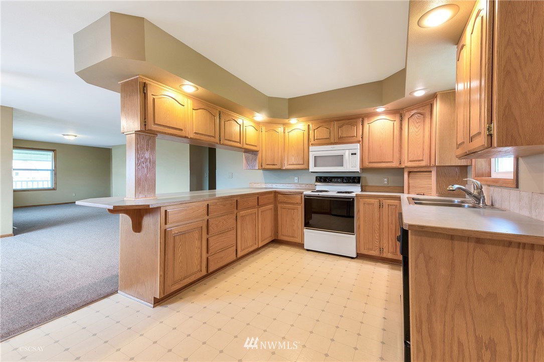 4029 Morgan Road Sumas, WA 98295 - Photo 14 of 25