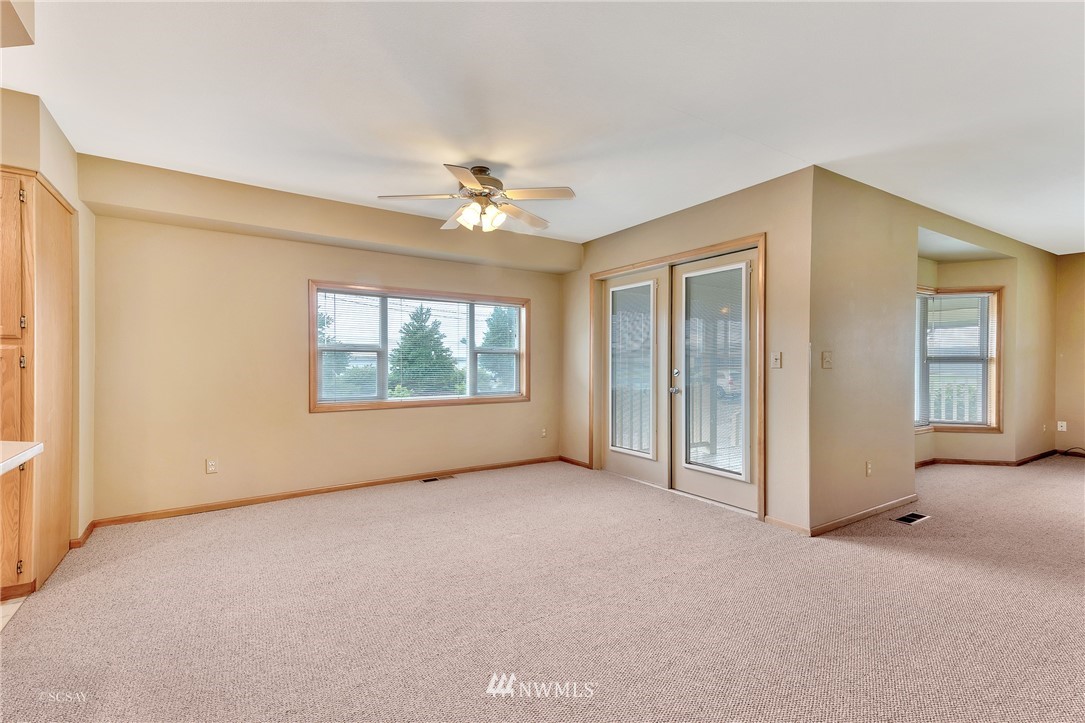 4029 Morgan Road Sumas, WA 98295 - Photo 3 of 25