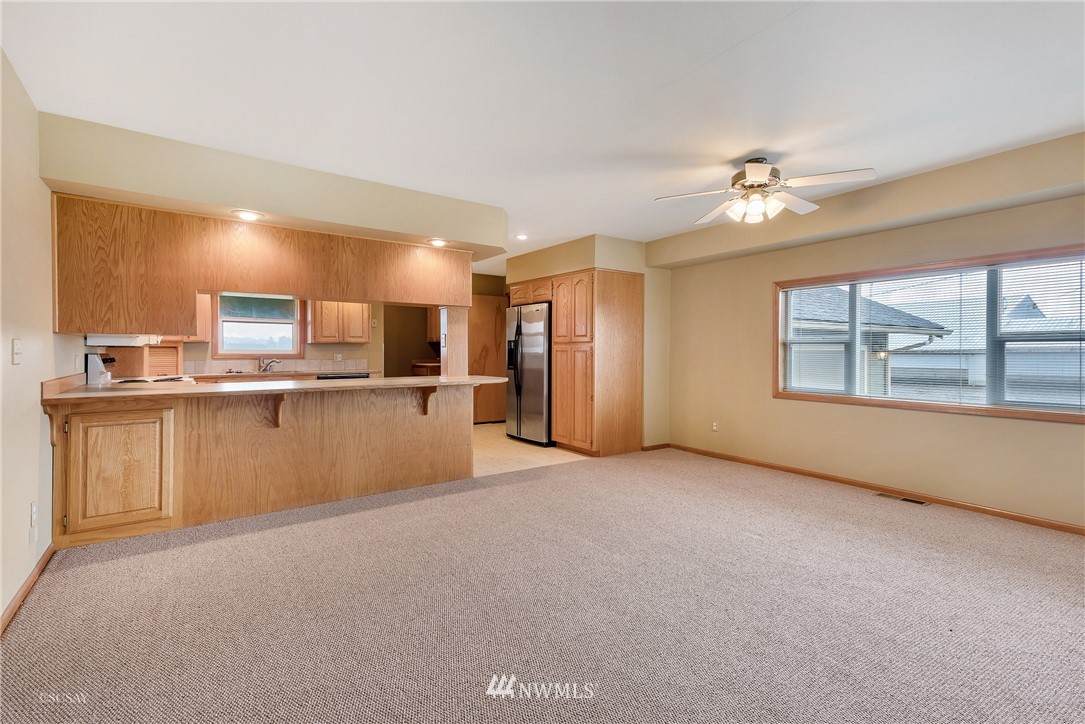4029 Morgan Road Sumas, WA 98295 - Photo 4 of 25