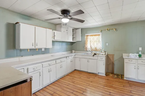 $137,000 | 1928 South 35th Street, Galesburg, MI 49053