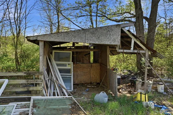 $137,000 | 1928 South 35th Street, Galesburg, MI 49053