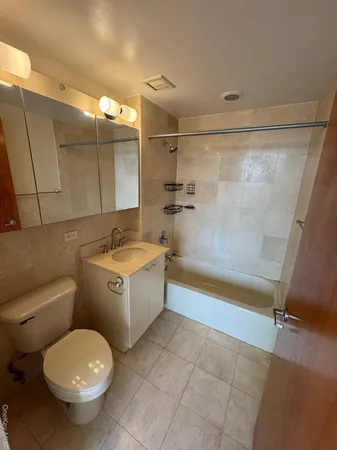 $3,750 | 116-24 Grosvenor Lane, Unit 11D | Kew Gardens