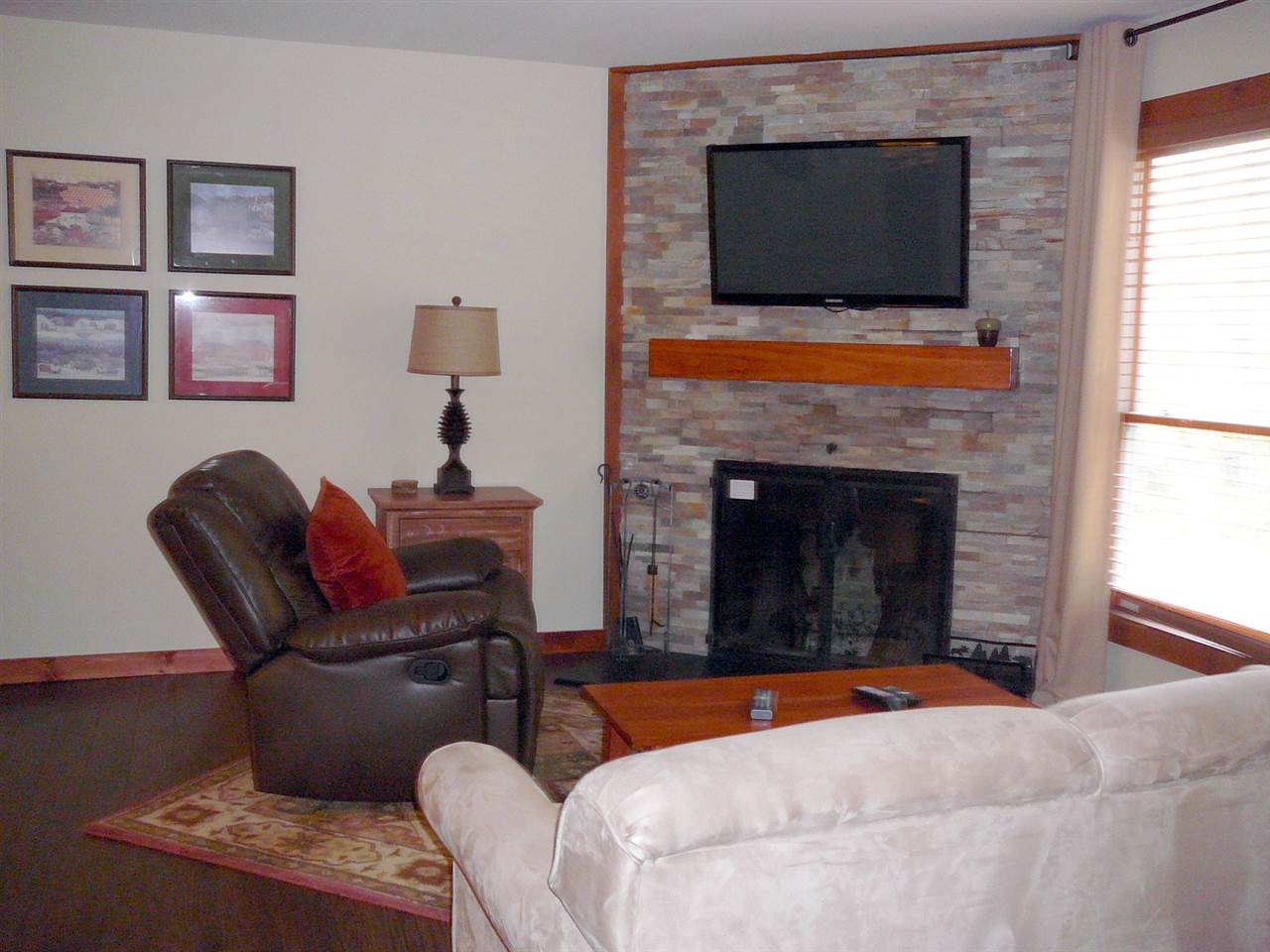 532 East Mountain Road, Unit 28 Killington, VT 05751 - Photo 5 of 26 Gallery Image 5