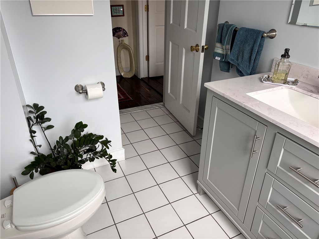 237 North Main Street, Unit 3 Providence, RI 02903 - Photo 12 of 15