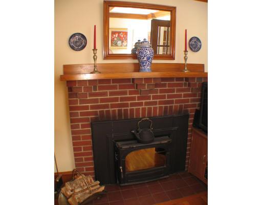 82 Fellsmere Road Malden, MA 02148 - Photo 5 of 15 Gallery Image 5