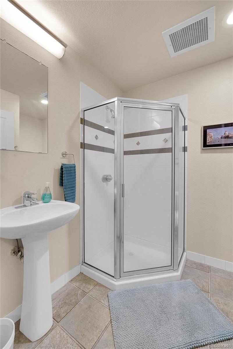 1499 Blake Street, Unit 6H Denver, CO 80202 - Photo 17 of 33