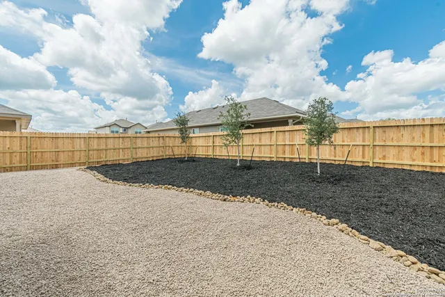 $2,700 | 3891 Copper River, Bulverde, TX 78163