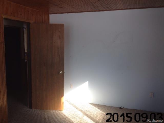 6476 Black River Road Croswell, MI 48422 - Photo 9 of 11 IMG_3217.jpg