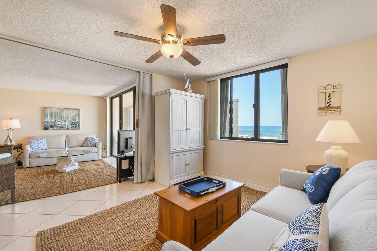 100 Ocean Trail Way, Unit 707 Jupiter, FL 33477 - Photo 7 of 27 Guest/den