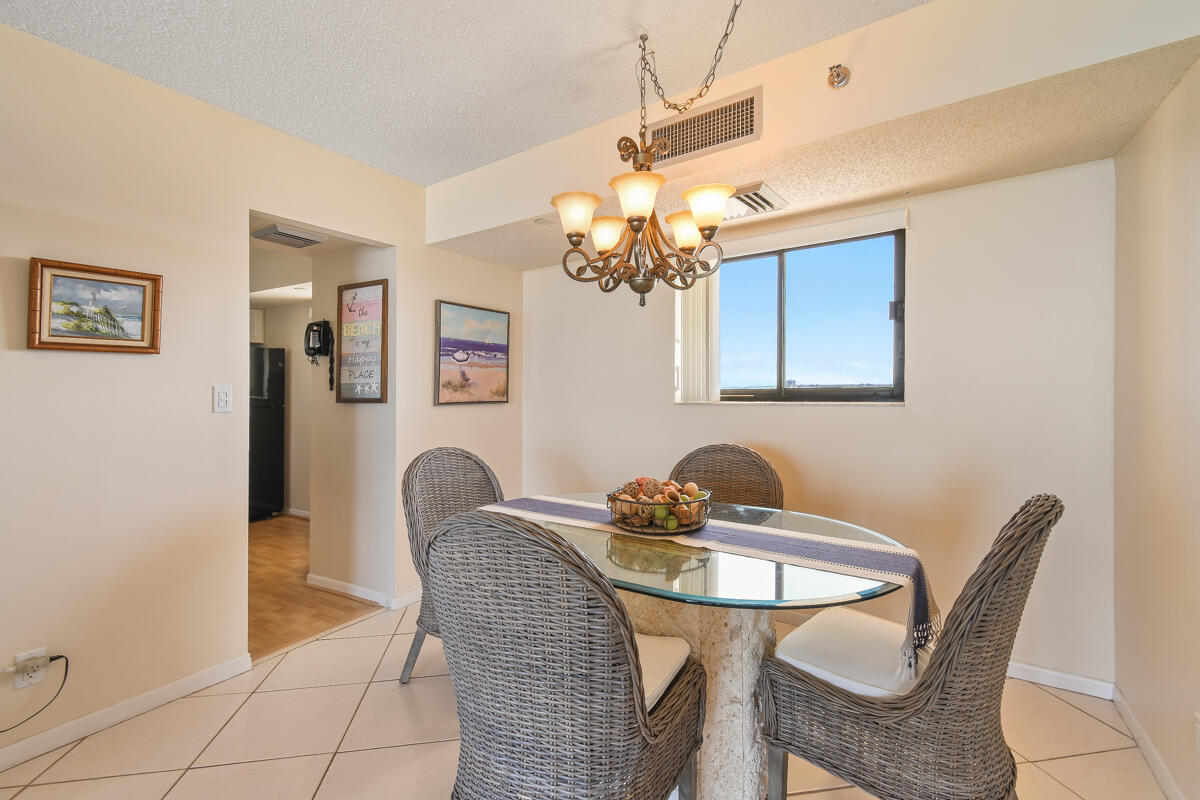 100 Ocean Trail Way, Unit 707 Jupiter, FL 33477 - Photo 10 of 27 Dining
