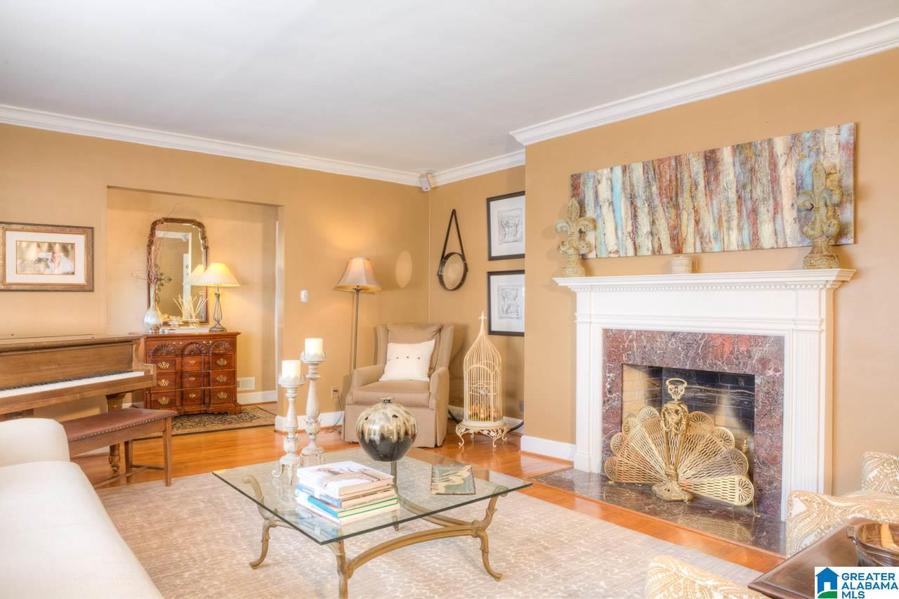 2460 Shades Crest Road Birmingham, AL 35216 - Photo 7 of 35 Gallery Image 7