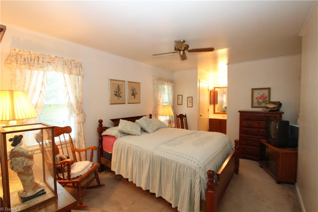 2208 St Mark Road Greensboro, NC 27403 - Photo 12 of 25 Gallery Image 12