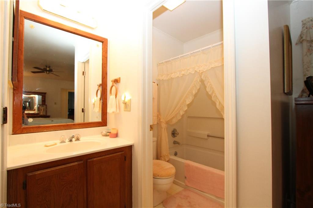 2208 St Mark Road Greensboro, NC 27403 - Photo 14 of 25 Gallery Image 14