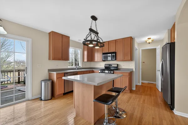 $350,000 | 1480 Farmstead Lane, DeKalb, IL 60115