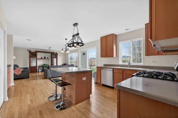 $350,000 | 1480 Farmstead Lane, DeKalb, IL 60115