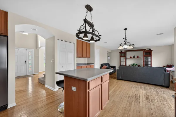 $350,000 | 1480 Farmstead Lane, DeKalb, IL 60115