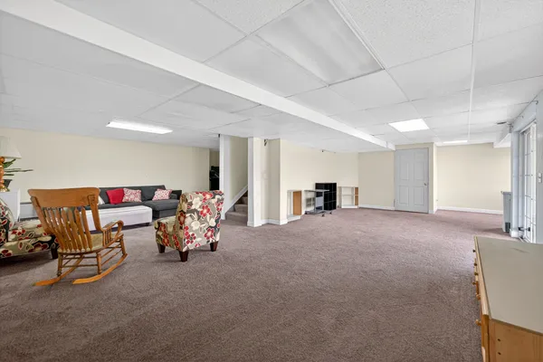 $350,000 | 1480 Farmstead Lane, DeKalb, IL 60115