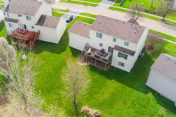 $350,000 | 1480 Farmstead Lane, DeKalb, IL 60115