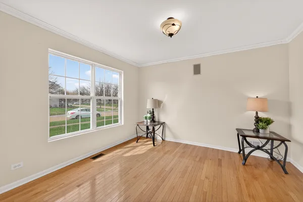 $350,000 | 1480 Farmstead Lane, DeKalb, IL 60115