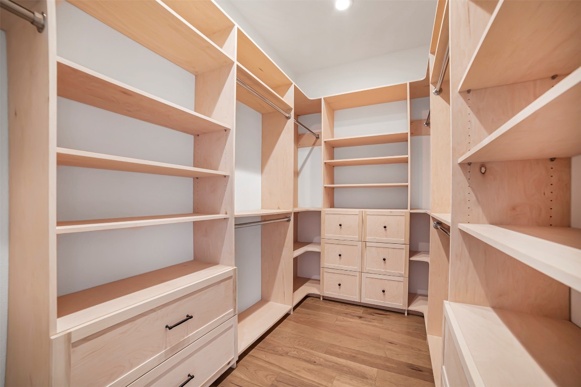 10903 Centennial Trail Austin, TX 78726 - Photo 18 of 31 Custom made closet featuring built in storage