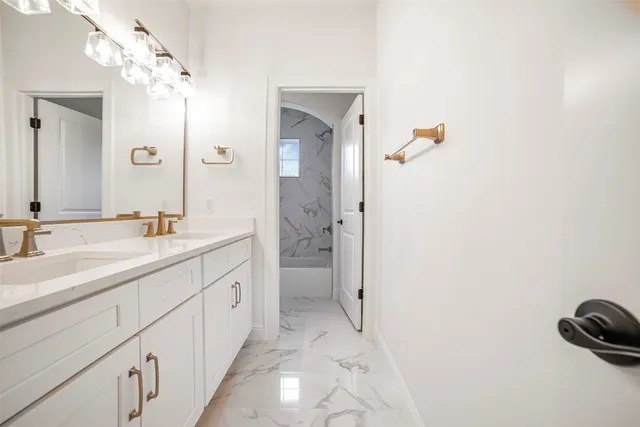 $9,000 | 10903 Centennial Trail, Austin, TX 78726