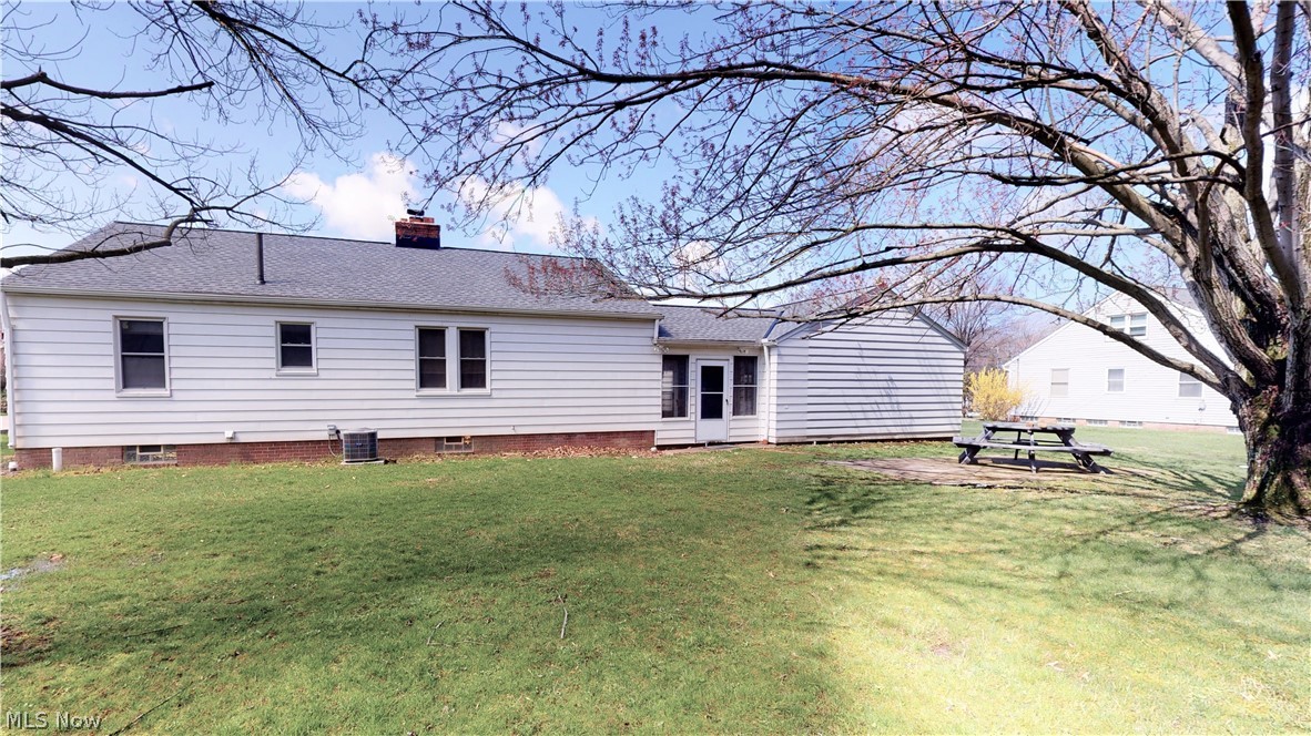 743 Lander Road Cleveland, OH 44143 - Photo 16 of 17 Gallery Image 16