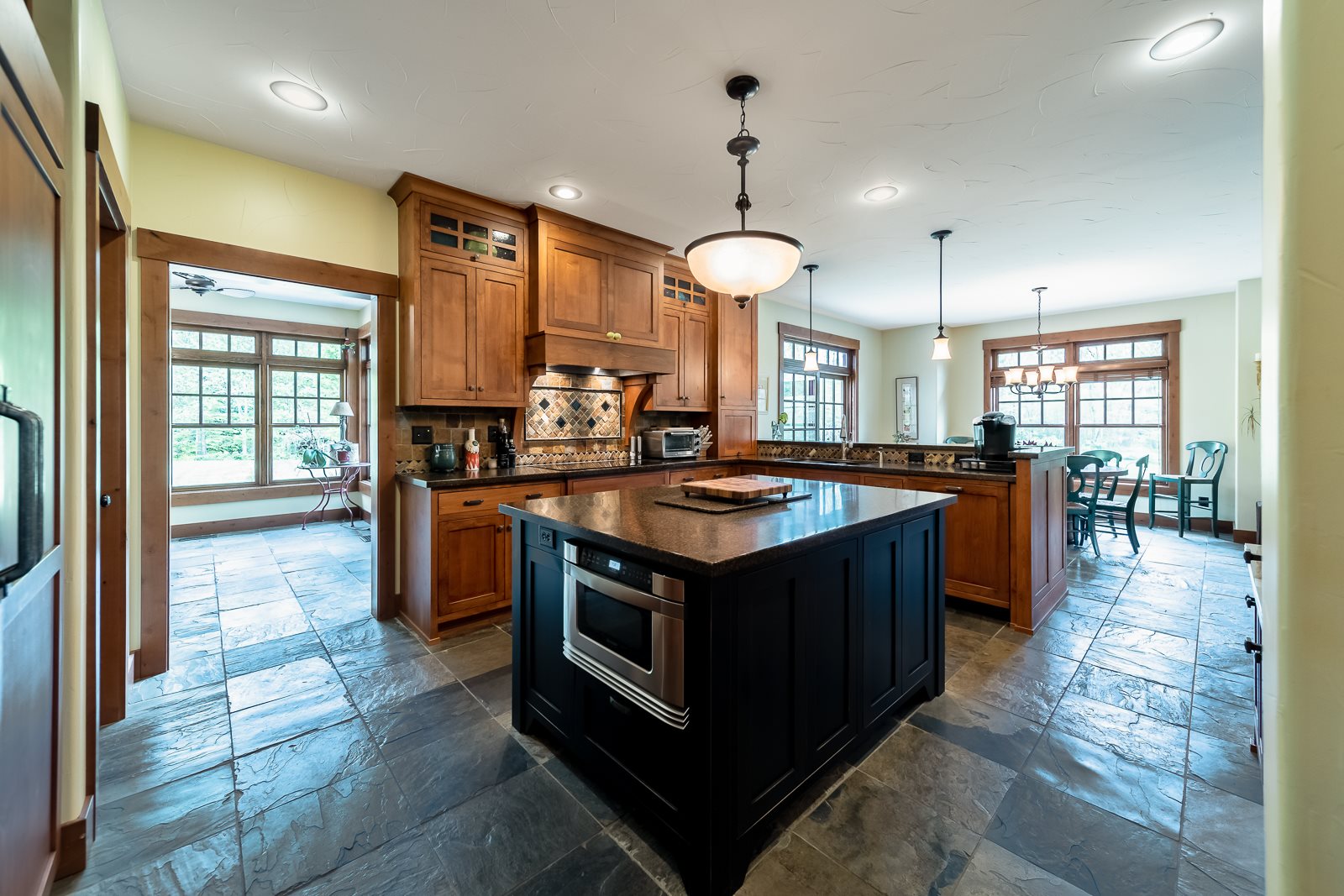 56240 Timothy Road New Carlisle, IN 46552 - Photo 4 of 36 Gallery Image 4