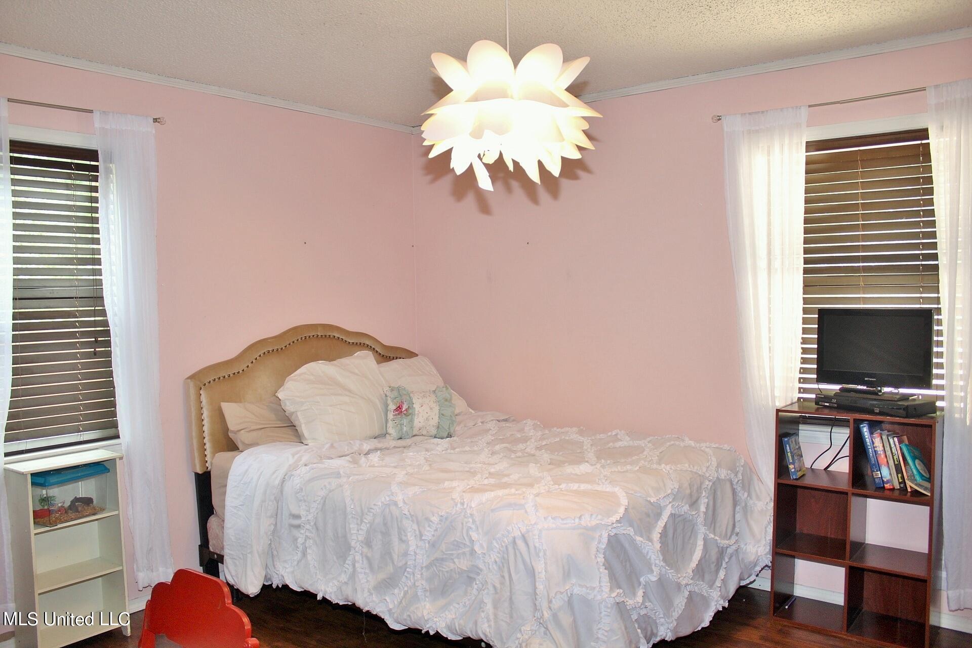 121 Quail Run Road Lucedale, MS 39452 - Photo 16 of 24 17-Bedroom2