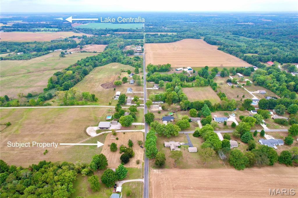 4308 Church Road Salem, IL 62881 - Photo 2 of 11