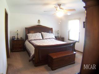 10369 Exeter Road Carleton, MI 48117 - Photo 11 of 20 946900-10.JPG