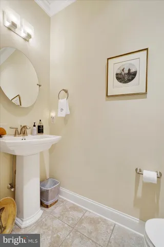 $919,900 | 19 Marina Drive, Camp Hill, PA 17011