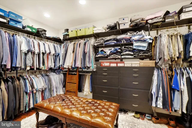 $919,900 | 19 Marina Drive, Camp Hill, PA 17011