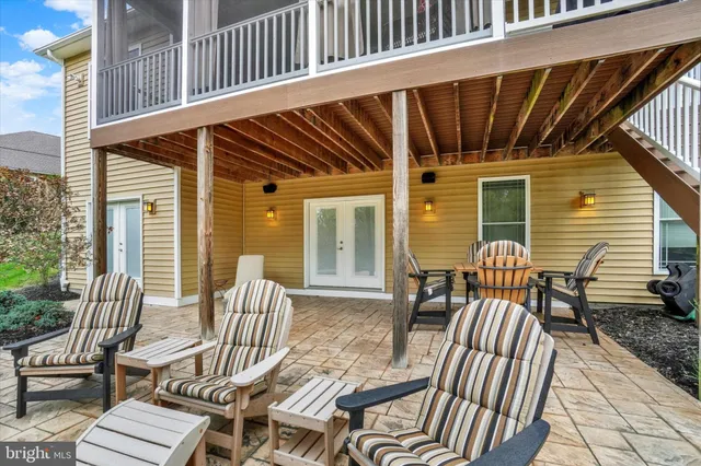 $919,900 | 19 Marina Drive, Camp Hill, PA 17011