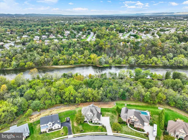 $919,900 | 19 Marina Drive, Camp Hill, PA 17011