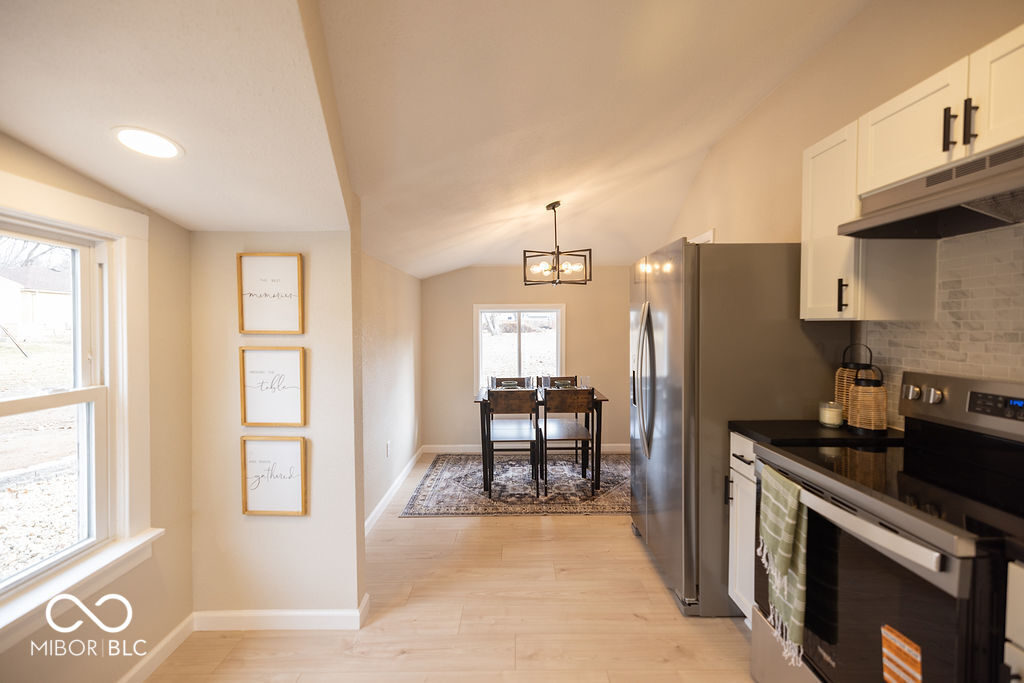 1208 Layton Road Anderson, IN 46011 - Photo 13 of 35