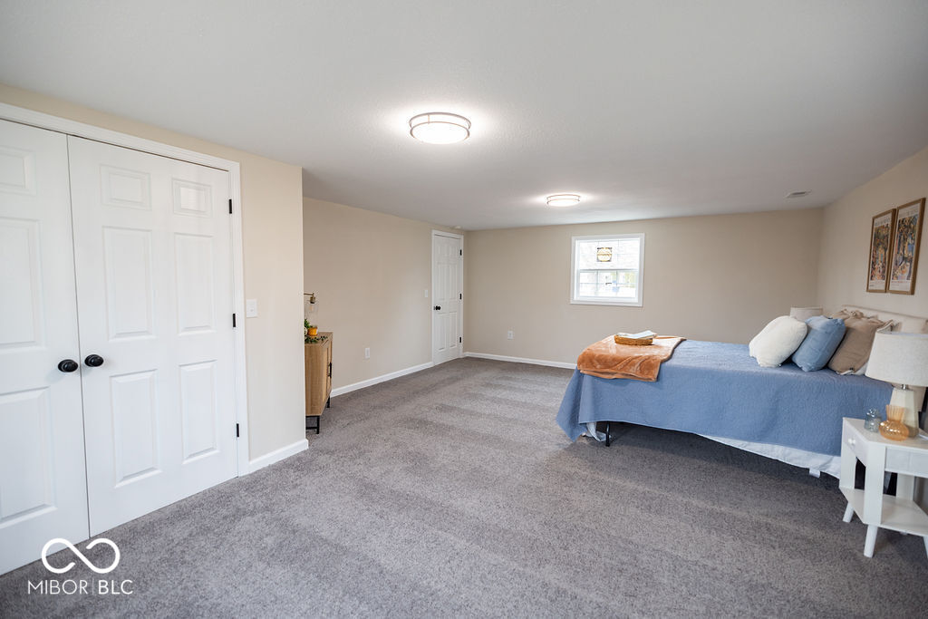 1208 Layton Road Anderson, IN 46011 - Photo 18 of 35