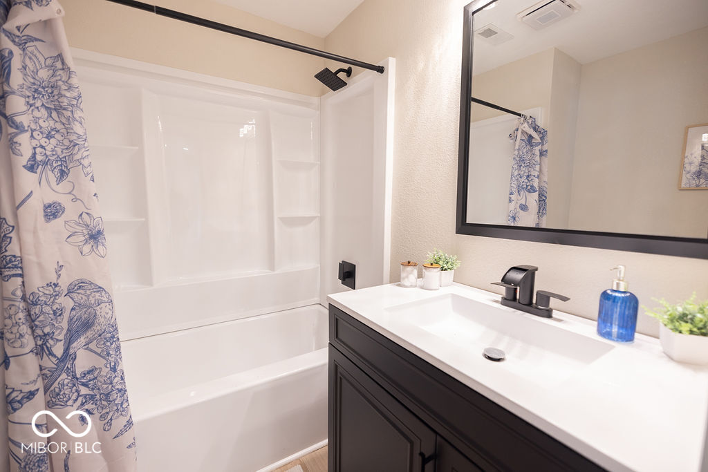 1208 Layton Road Anderson, IN 46011 - Photo 20 of 35